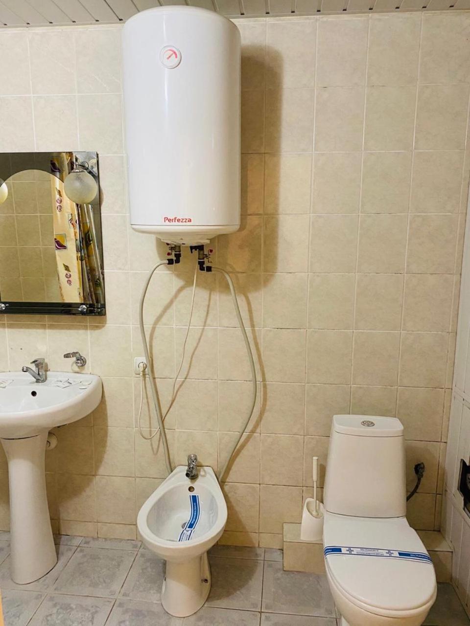 Mini Hotel Vesna Dnipro Luaran gambar