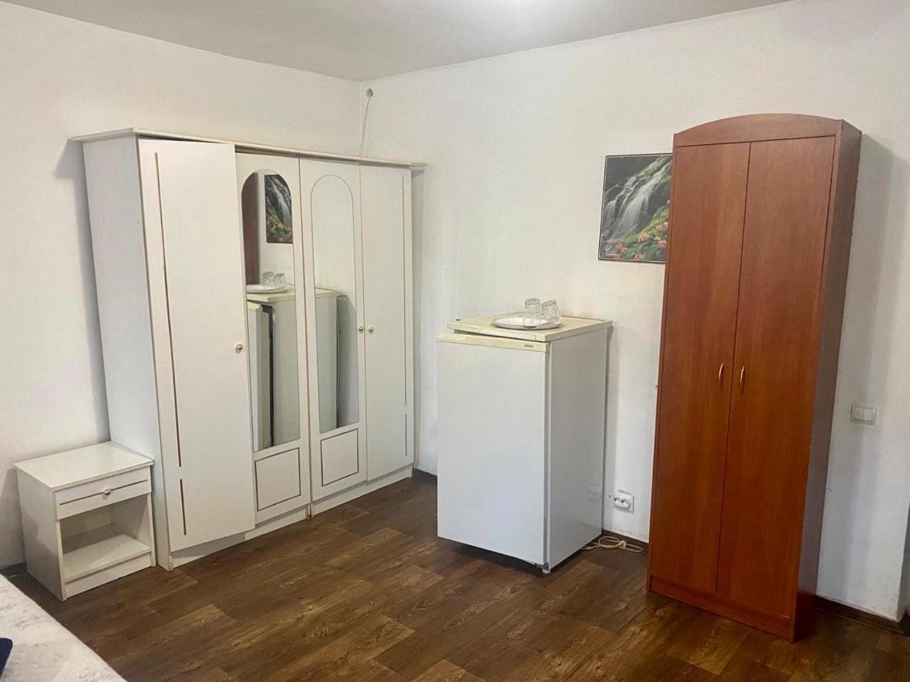 Mini Hotel Vesna Dnipro Luaran gambar
