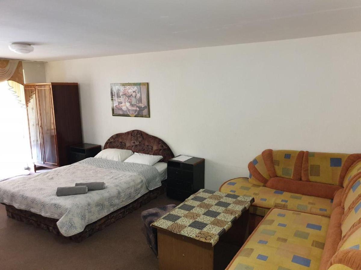 Mini Hotel Vesna Dnipro Luaran gambar