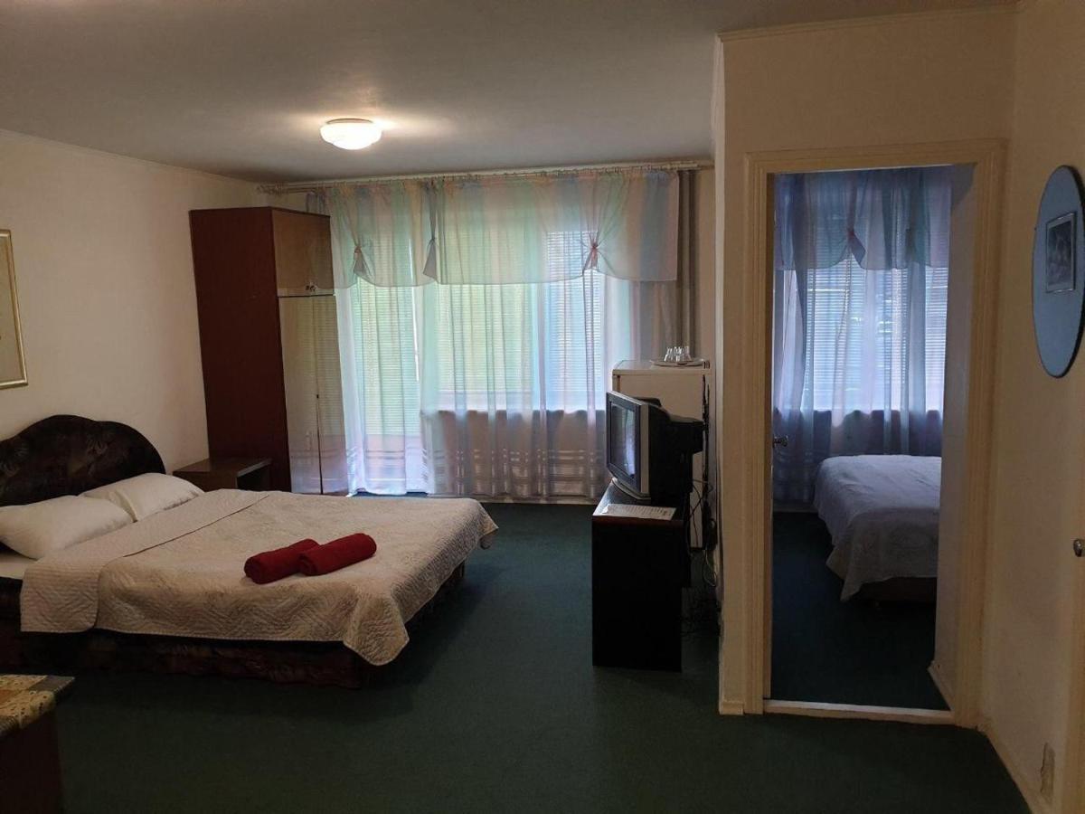 Mini Hotel Vesna Dnipro Luaran gambar